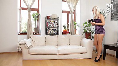 Blanche Bradburry and a Mexican and European warrior shake their butts!