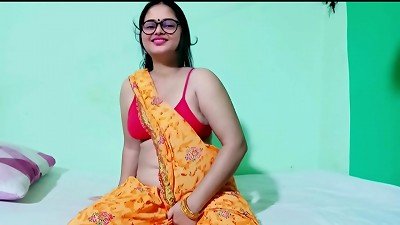 Brother-in-law surprises sister-in-law masturbating and has sex with her