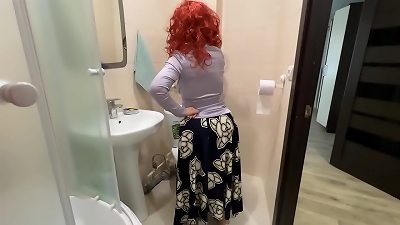 A red-haired mother decides to have anal sex with her son.